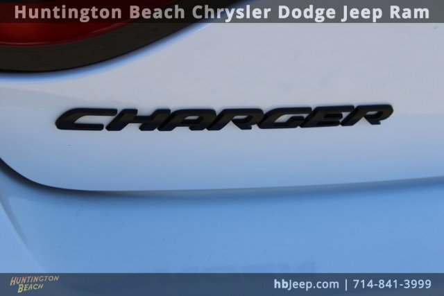 Used 2022 Dodge Charger SRT Hellcat w/ SRT Black Package image 7