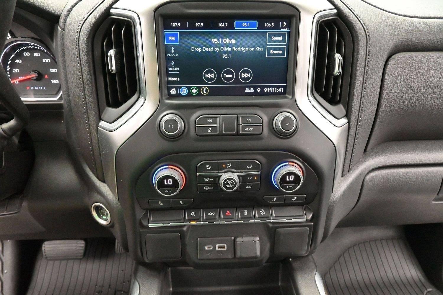Used 2021 Chevrolet Silverado 1500 RST AWD/4WD image 22