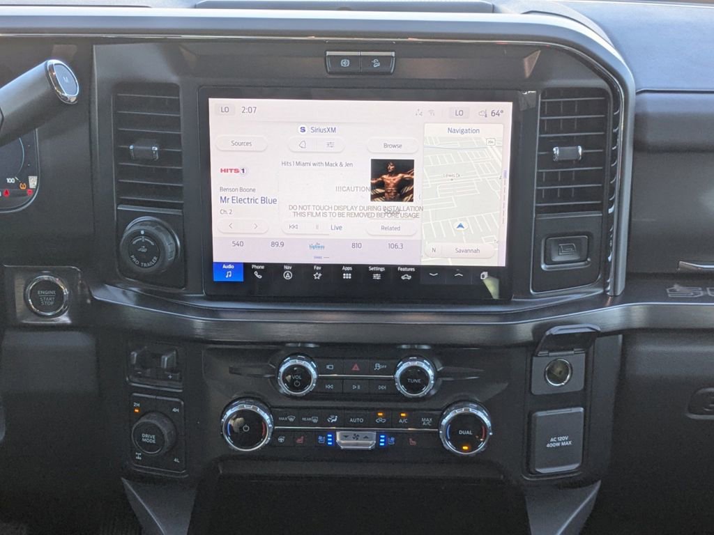 New 2026 Ford F250 Lariat w/ Black Appearance Package image 18