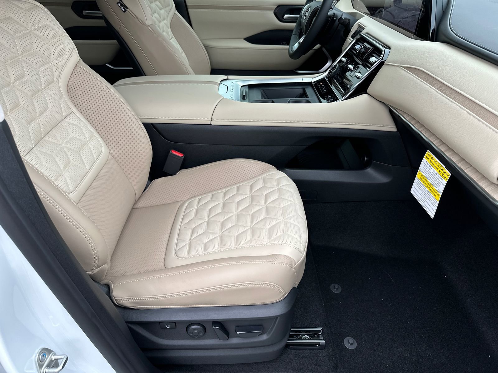 New 2026 Nissan Armada Platinum Reserve AWD/4WD image 13