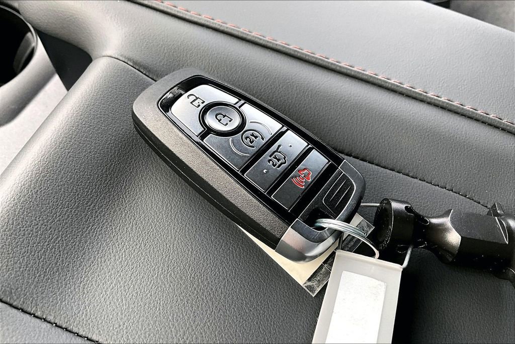 New 2025 Ford Expedition Max Active image 36