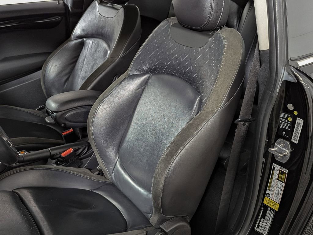 Used 2020 MINI Cooper S image 16