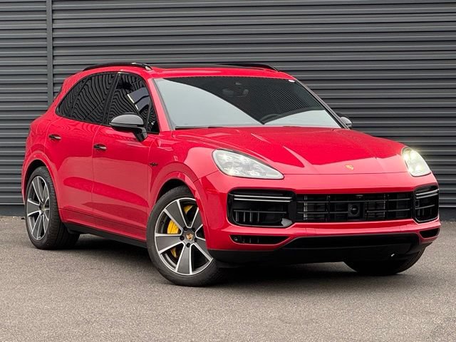Used 2023 Porsche Cayenne Turbo S AWD/4WD image 9