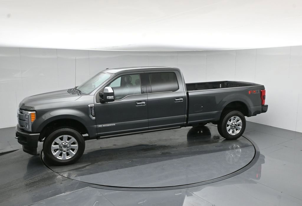 Certified 2018 Ford F350 Platinum w/ Platinum Ultimate Package image 56