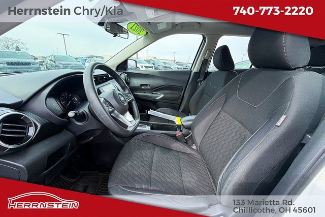 Used 2021 Nissan Kicks SV image 20