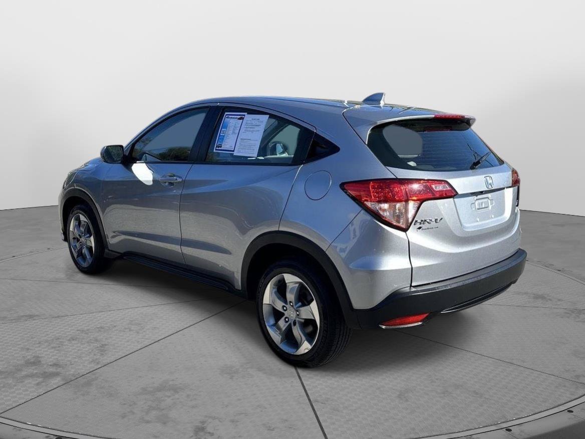 Used 2017 Honda HR-V LX image 5