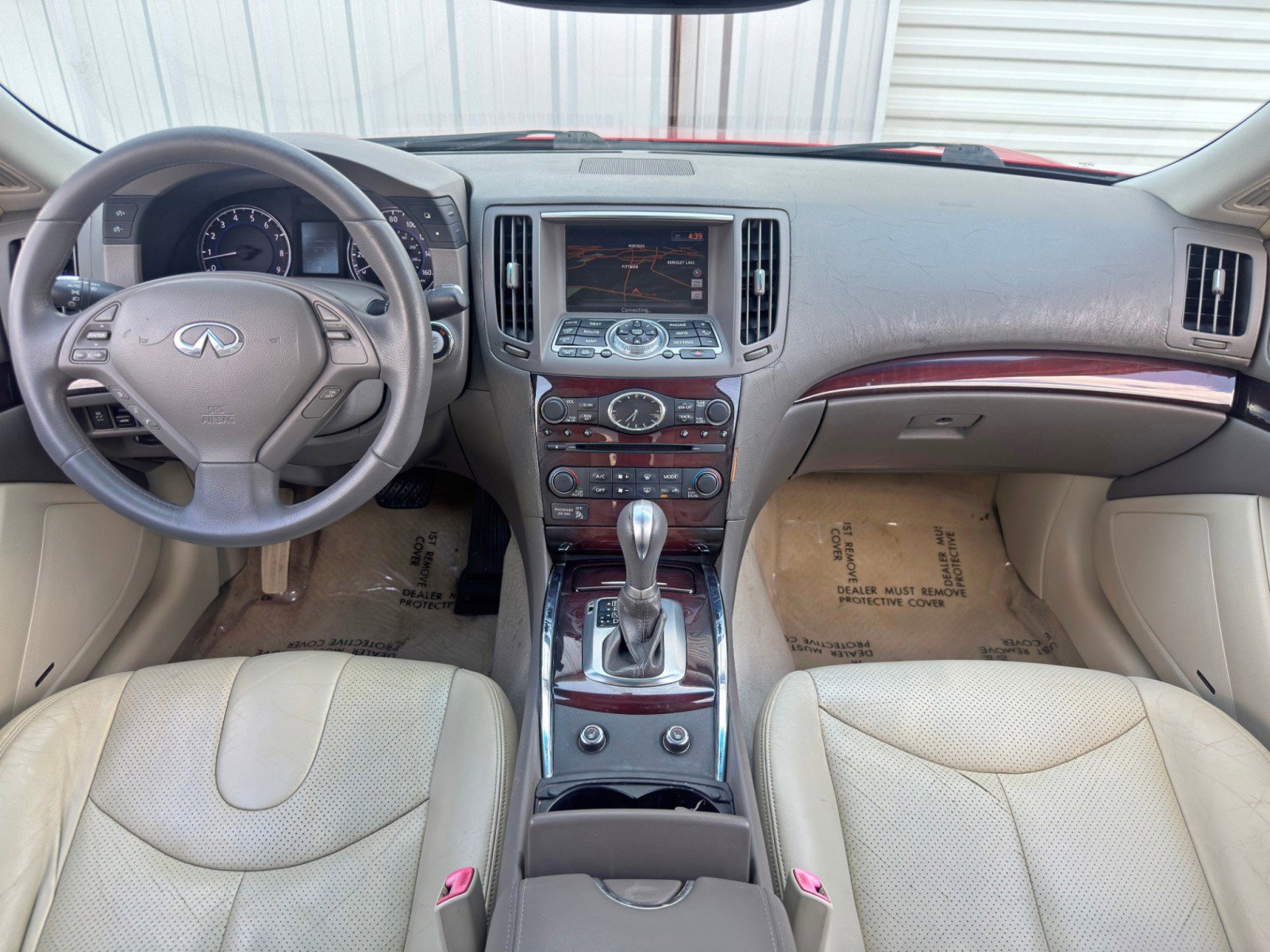 Used 2011 INFINITI G37 Journey w/ Premium Pkg image 11