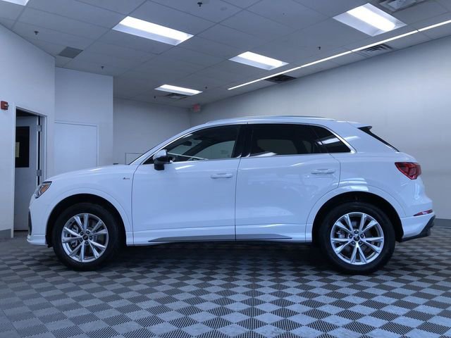 Used 2025 Audi Q3 2.0T Premium image 11