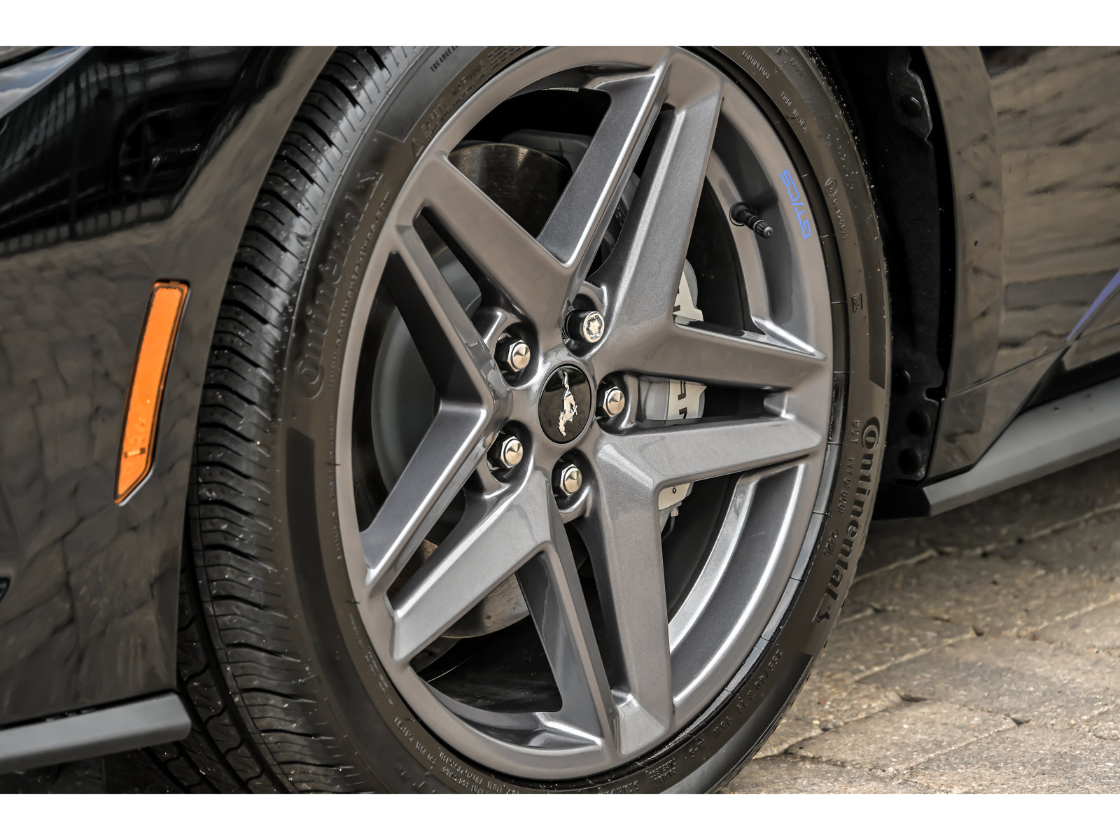Used 2025 Ford Mustang GT Premium RWD image 8