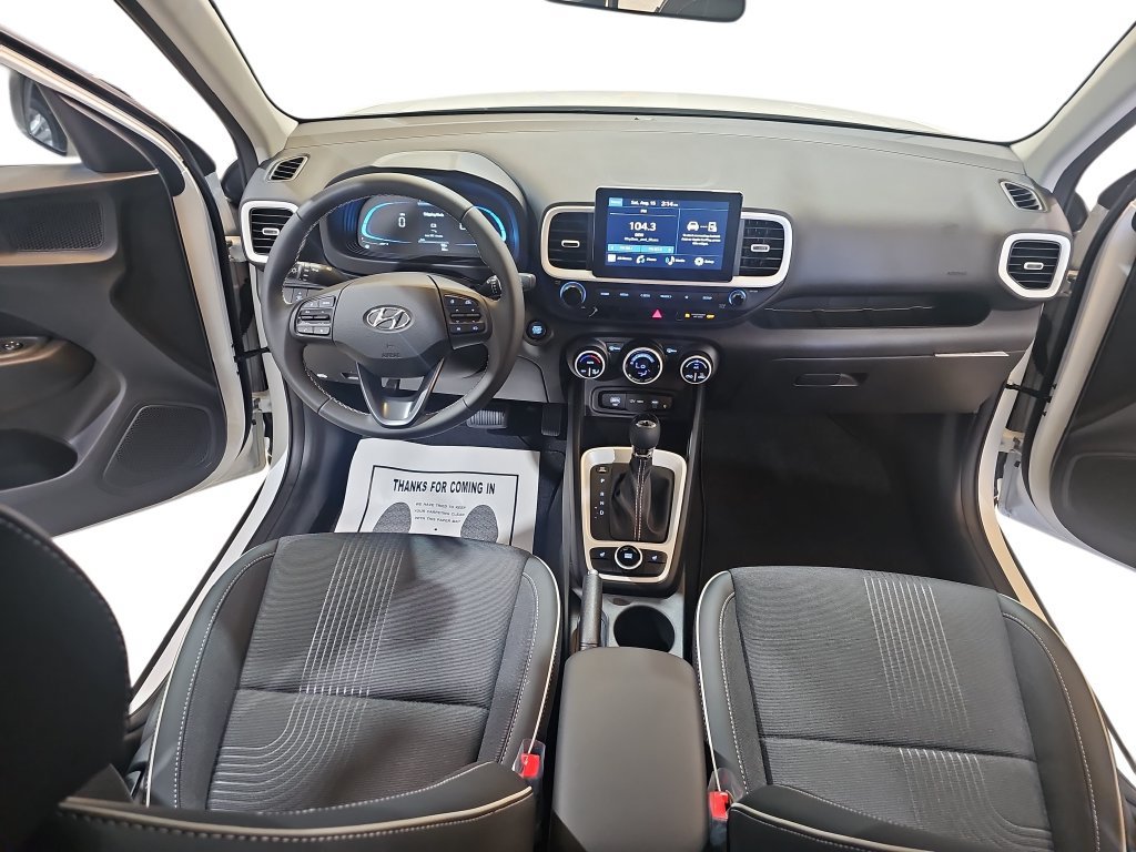 New 2026 Hyundai Venue SEL FWD image 9