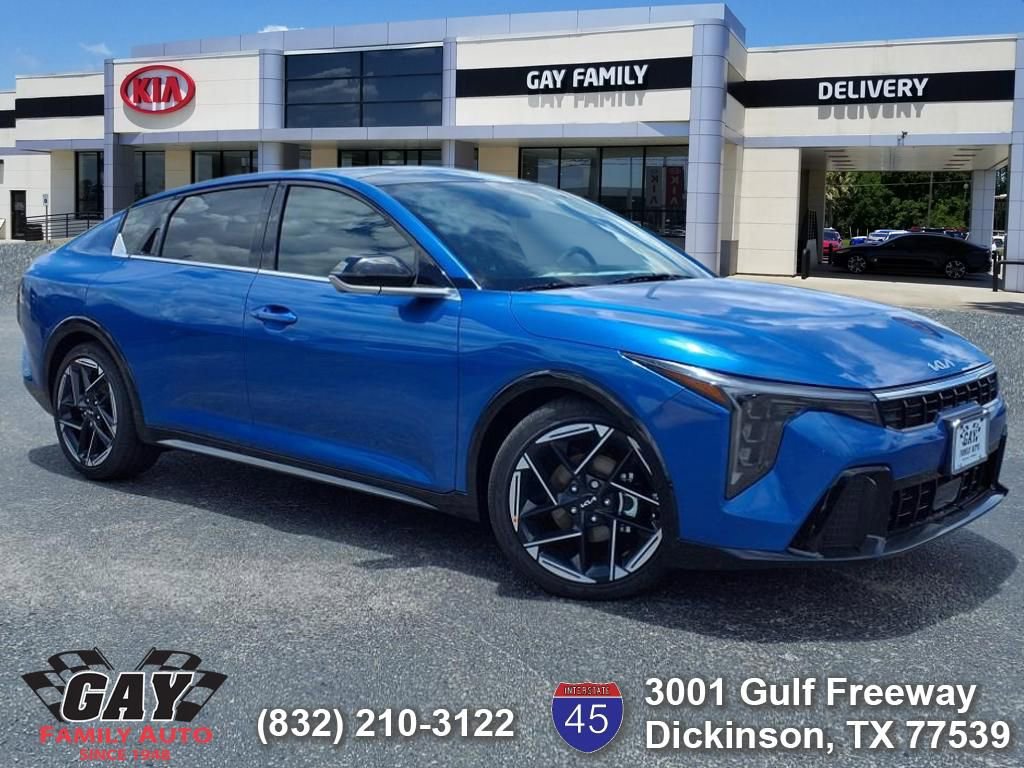 New 2025 Kia K4 GT-Line w/ GT-Line Sunroof Package
