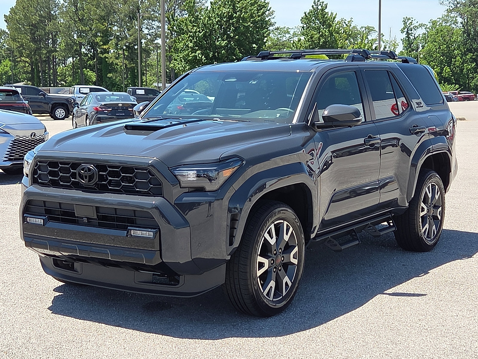 Used 2026 Toyota 4Runner TRD Sport Premium AWD/4WD image 2
