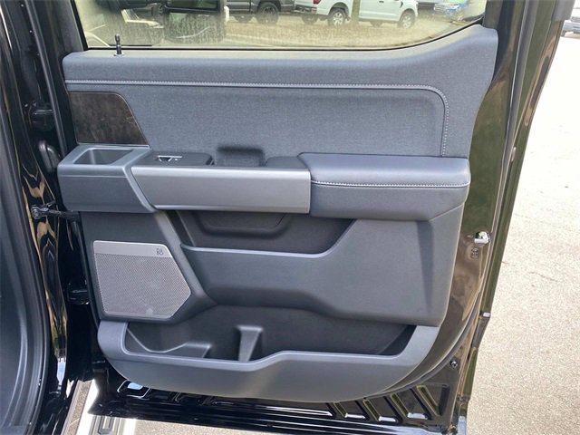 Used 2026 Ford F450 Lariat w/ Chrome Package image 36