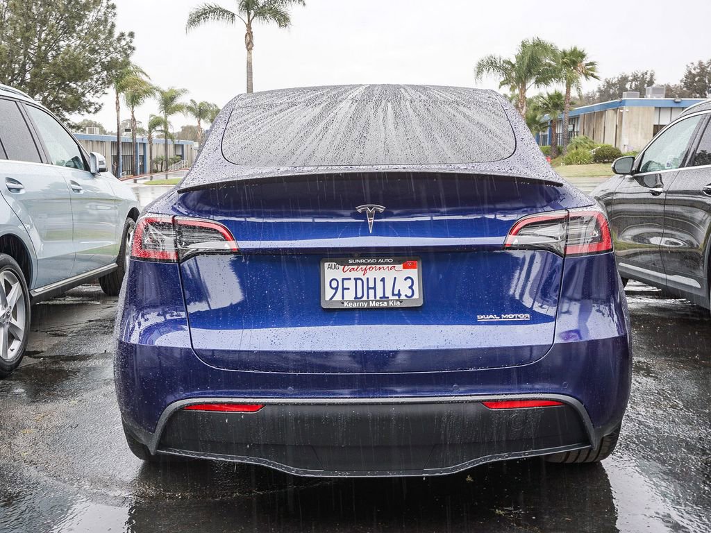 Used 2022 Tesla Model Y Performance image 4