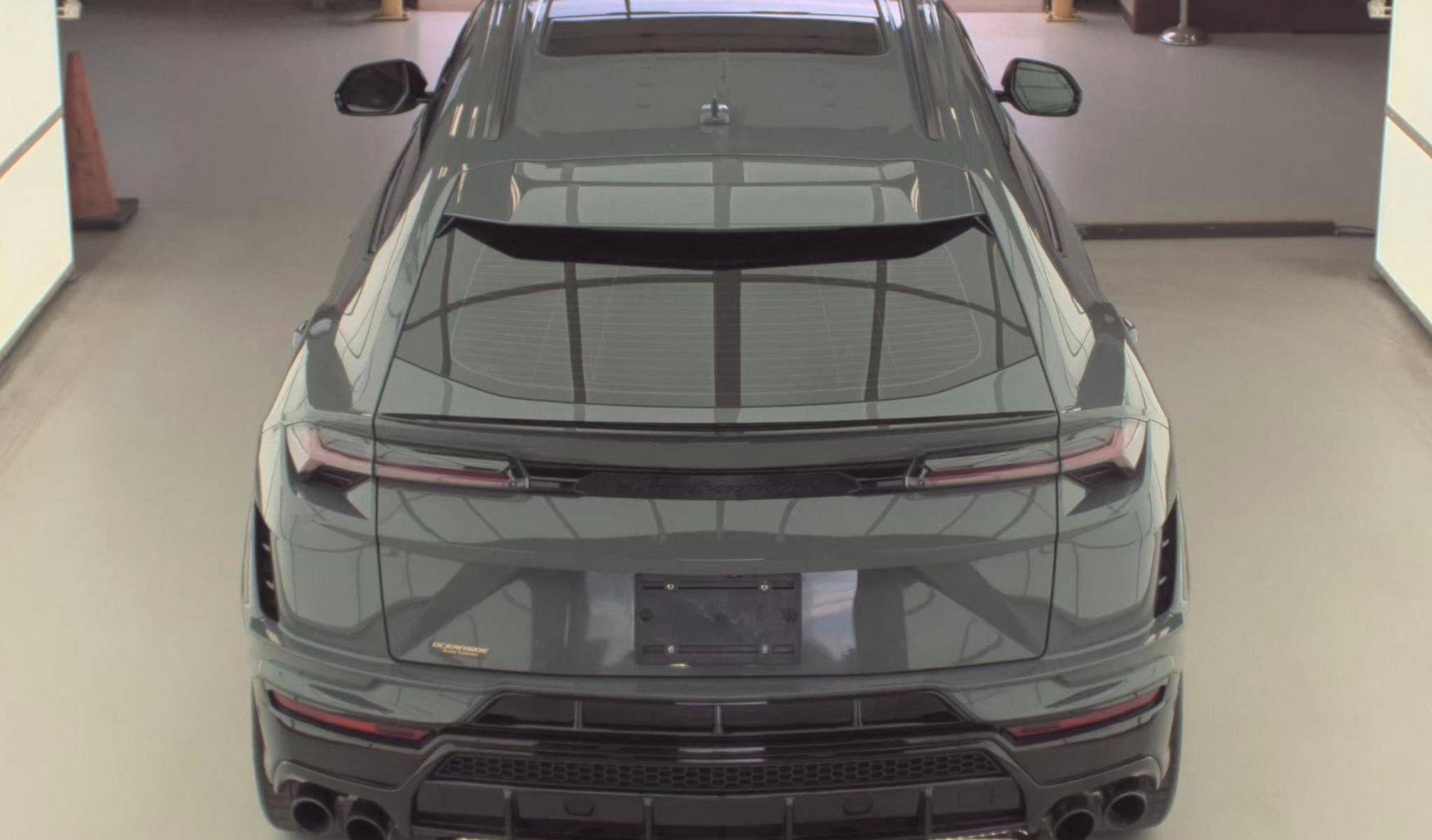 Used 2023 Lamborghini Urus S image 10