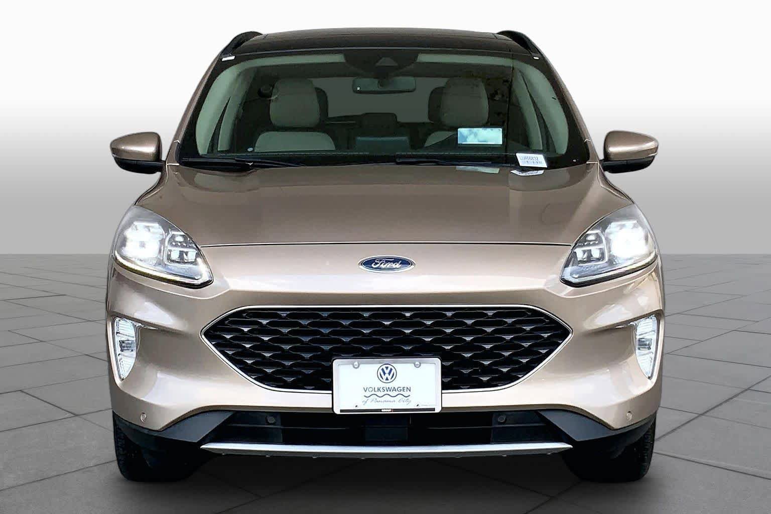 Used 2020 Ford Escape Titanium AWD/4WD image 6