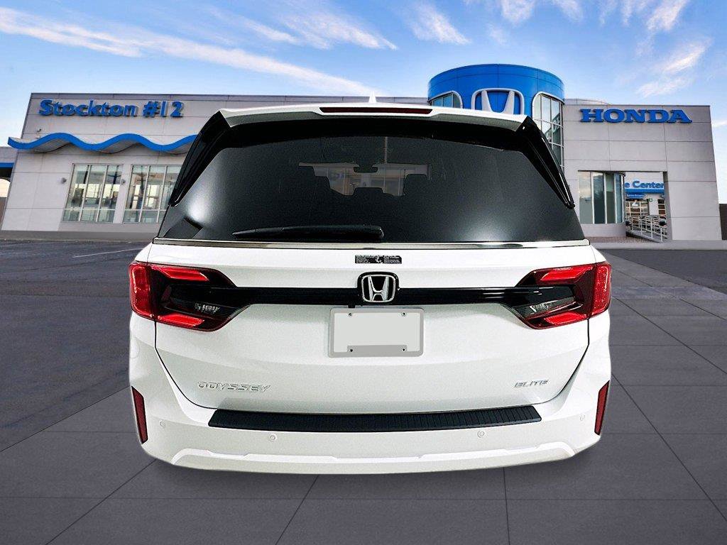 New 2027 Honda Odyssey Elite image 4