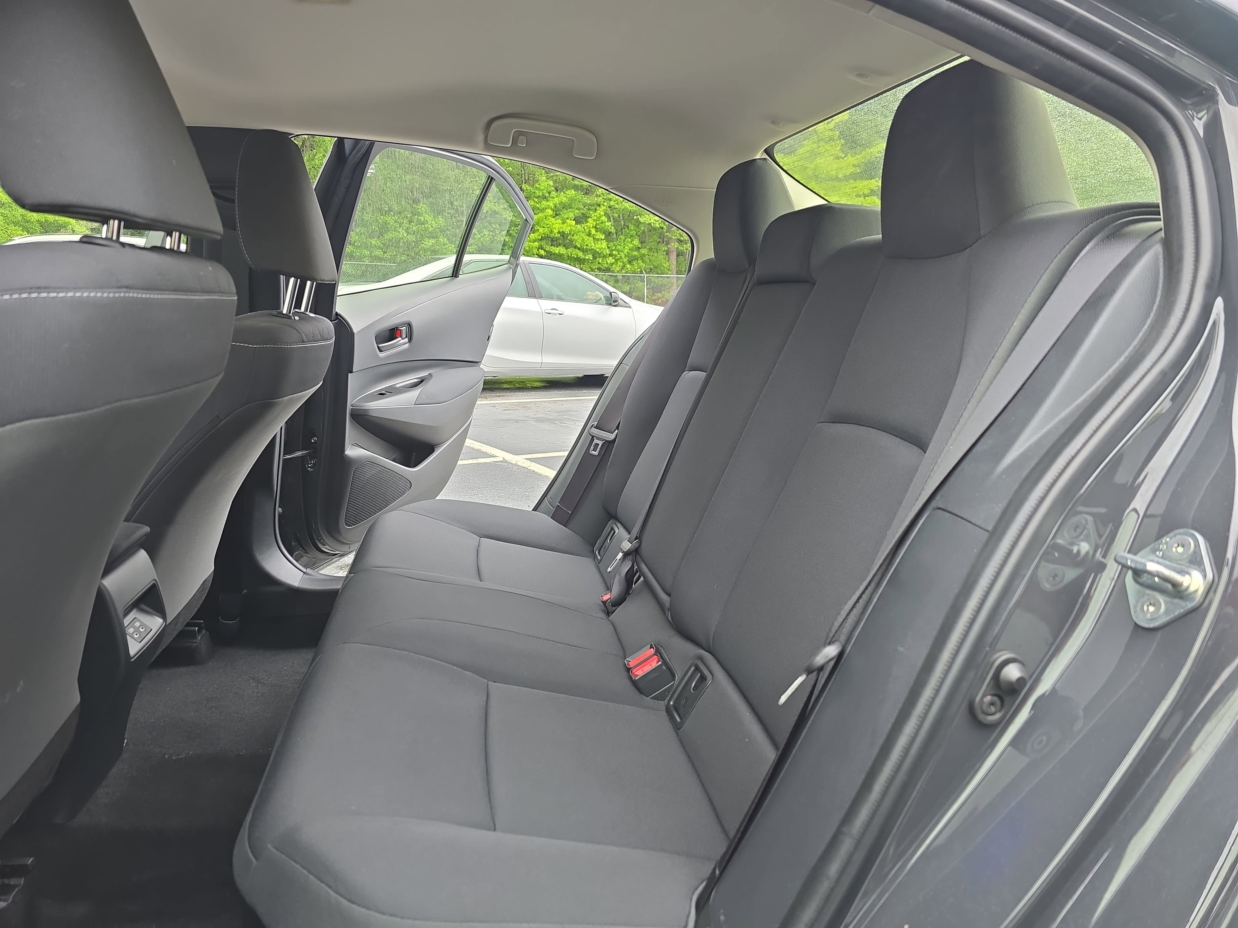 Used 2024 Toyota Corolla LE FWD image 15