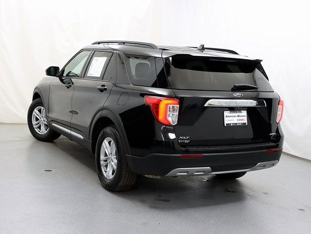 Used 2022 Ford Explorer XLT w/ Equipment Group 202A AWD/4WD image 8