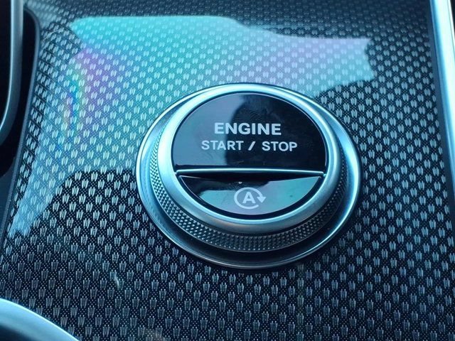 Certified 2024 Mercedes-Benz GLC 43 AMG 4MATIC image 25