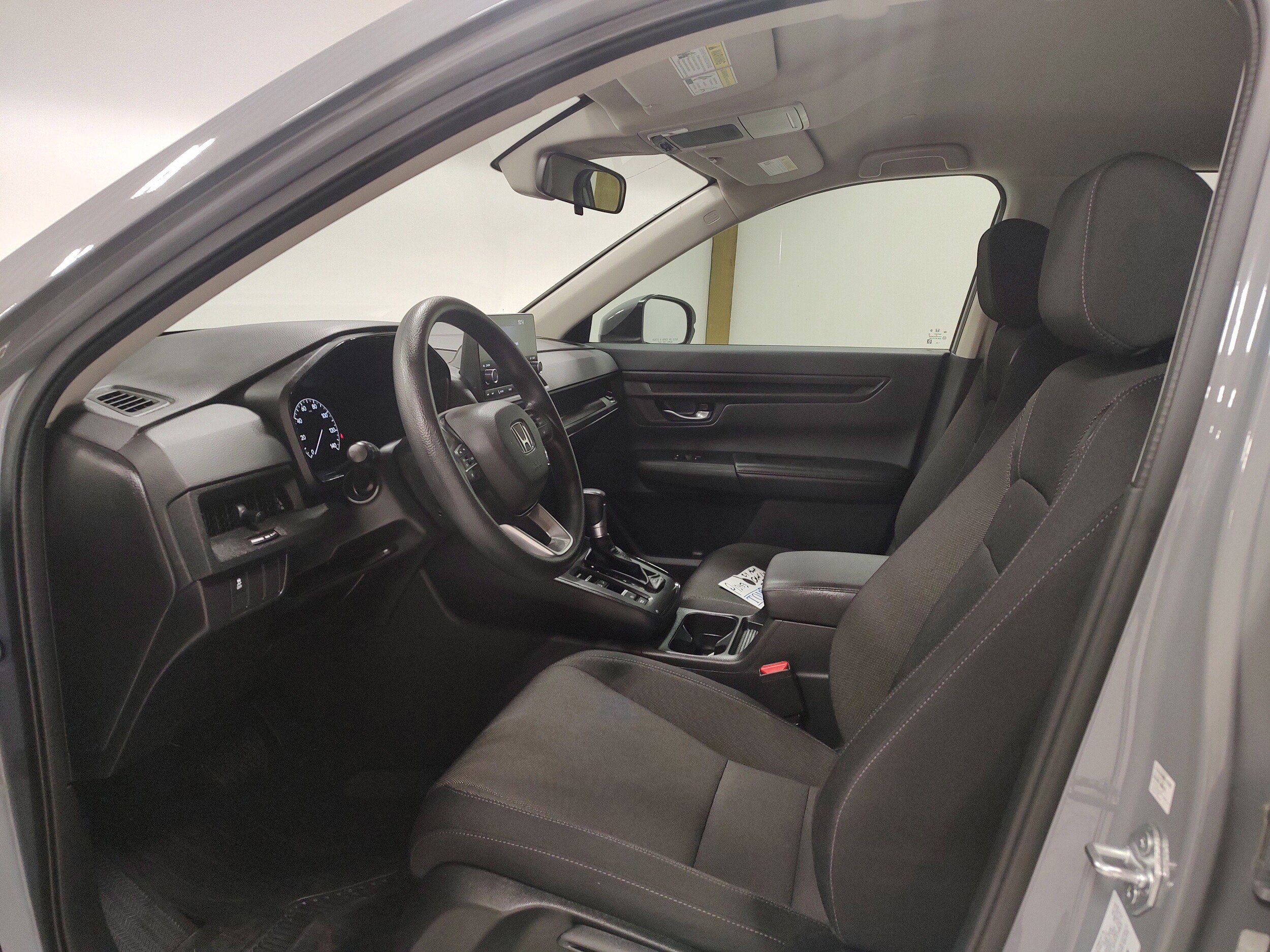 Used 2024 Honda CR-V LX image 10