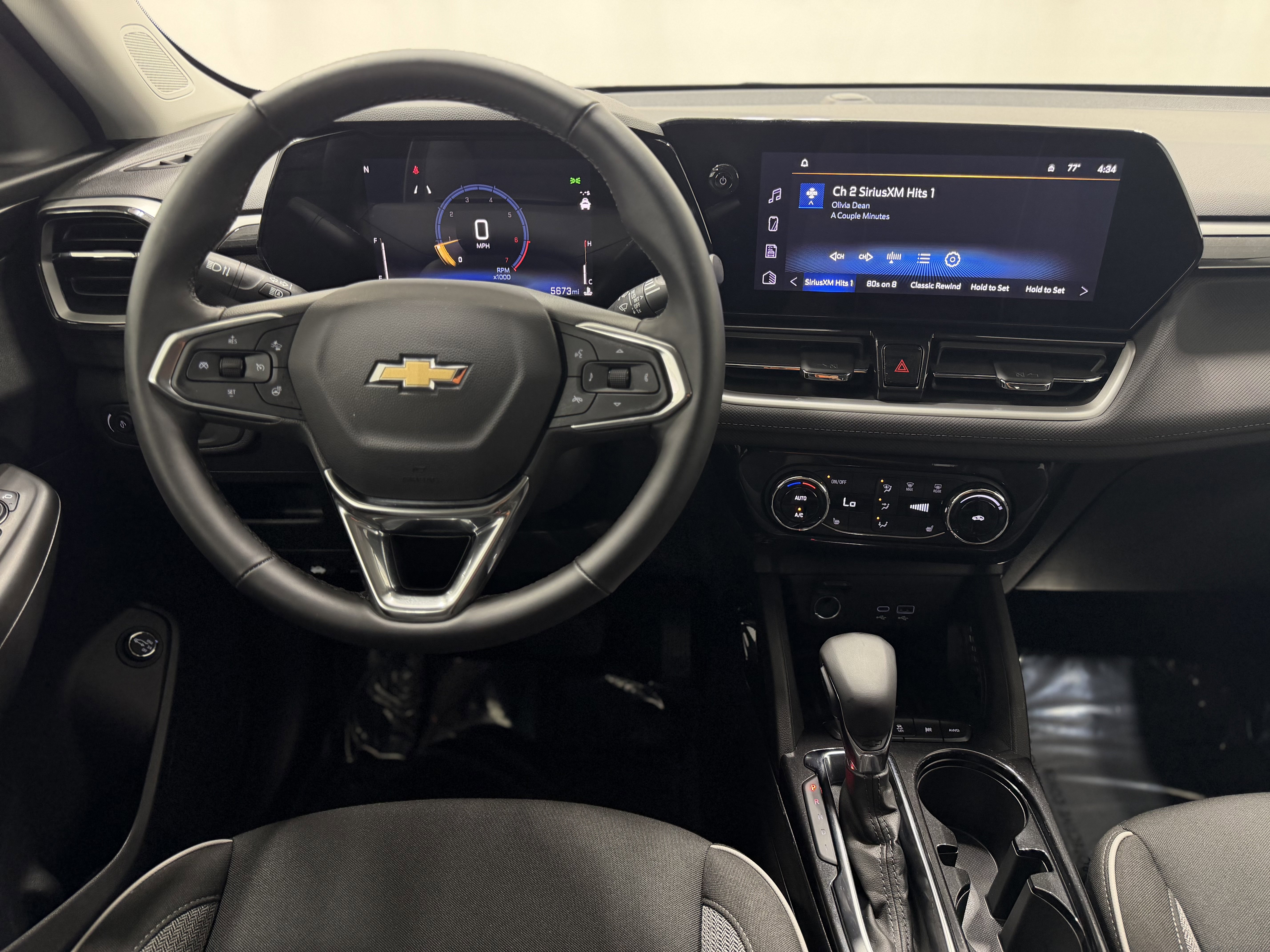 Used 2026 Chevrolet TrailBlazer LT w/ Convenience Package image 23