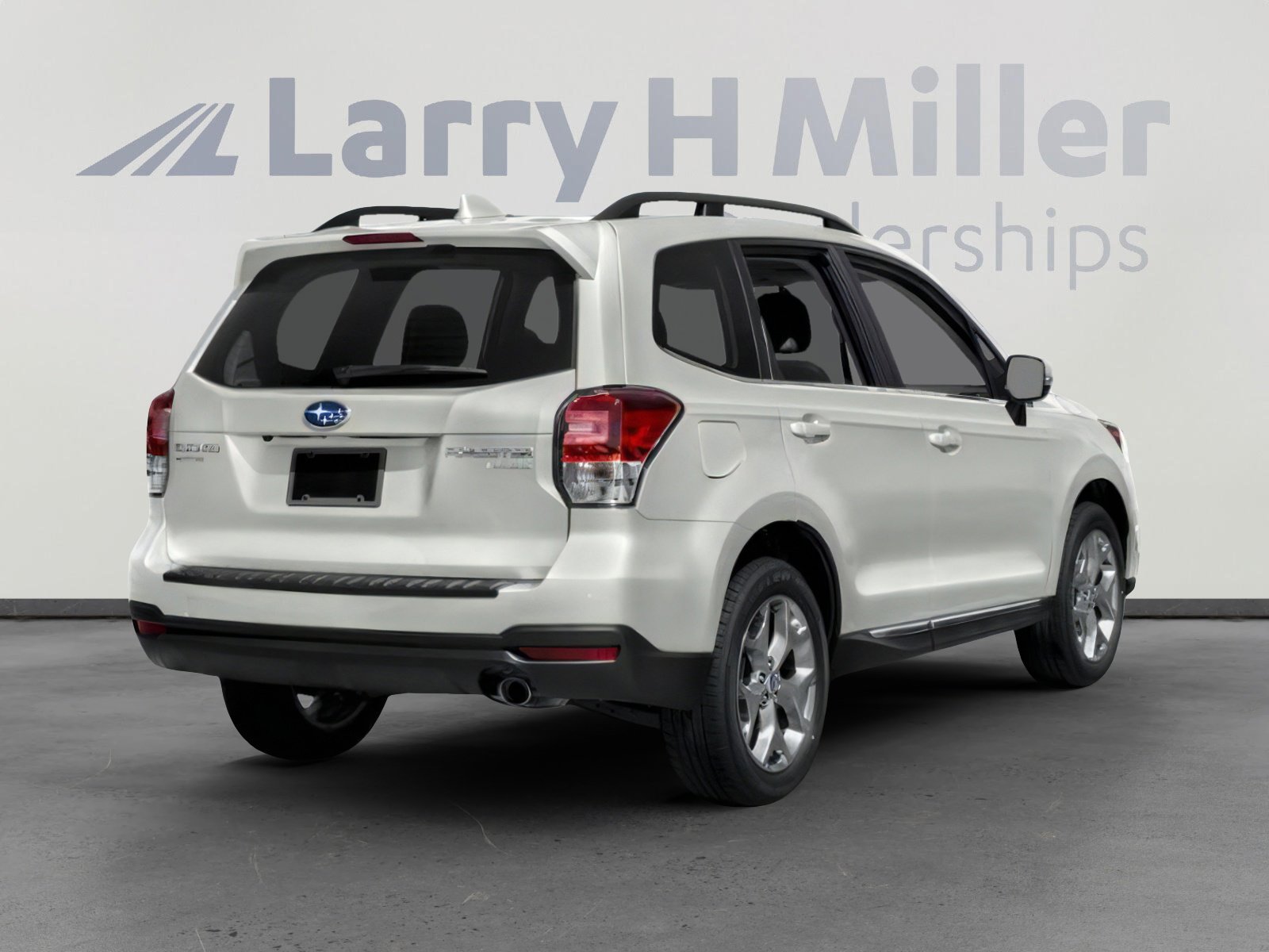 Used 2018 Subaru Forester 2.5i Touring w/ Popular Package #2 AWD/4WD image 2