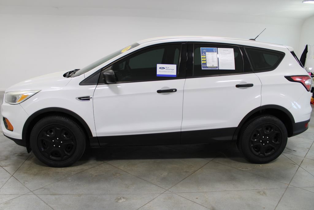 Used 2017 Ford Escape S image 7