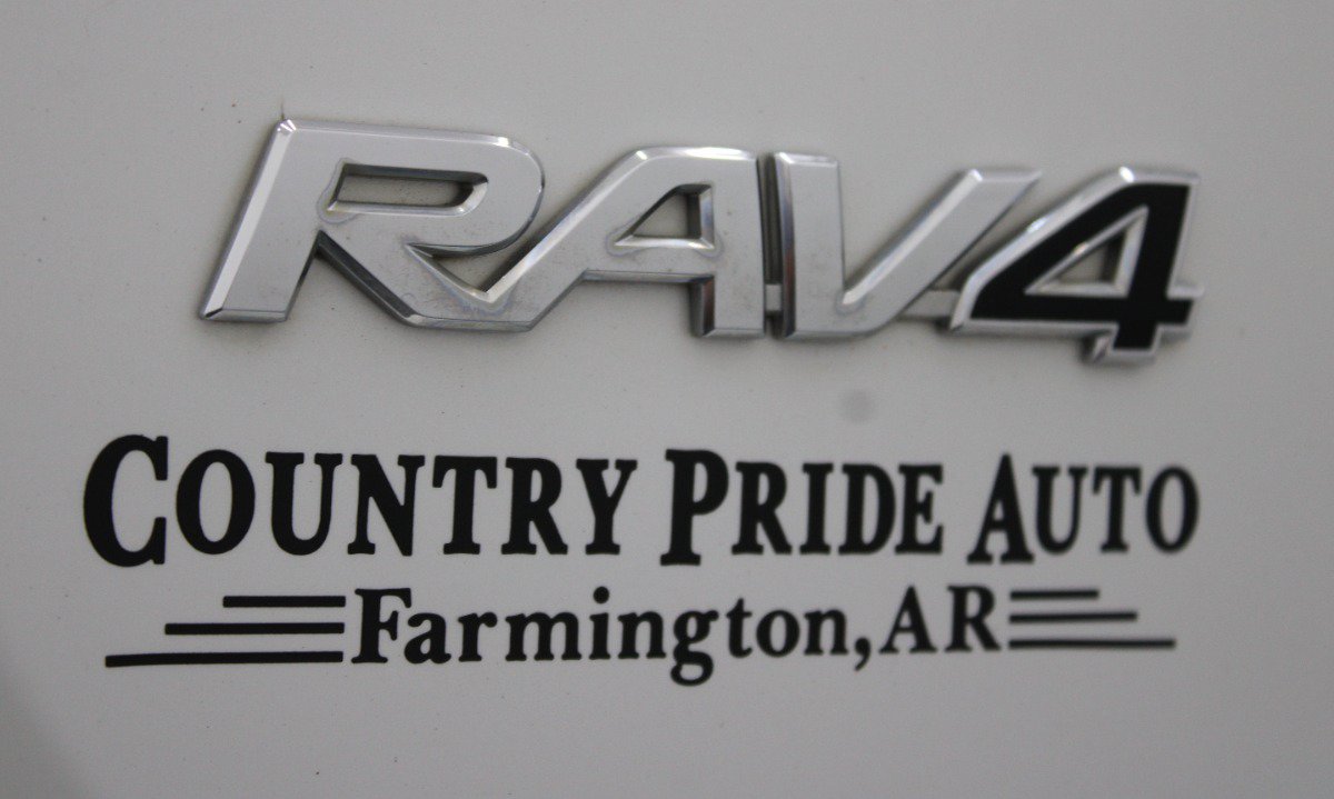 Used 2016 Toyota RAV4 Limited w/ Advanced Technology Package AWD/4WD image 39