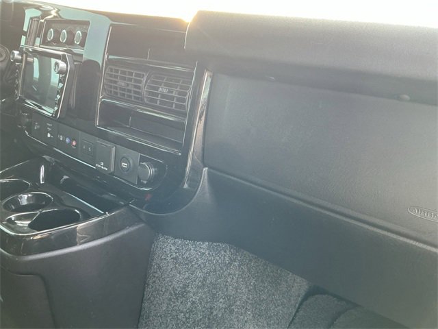 Used 2021 Chevrolet Express 2500 LS w/ Enhanced Convenience Package image 23