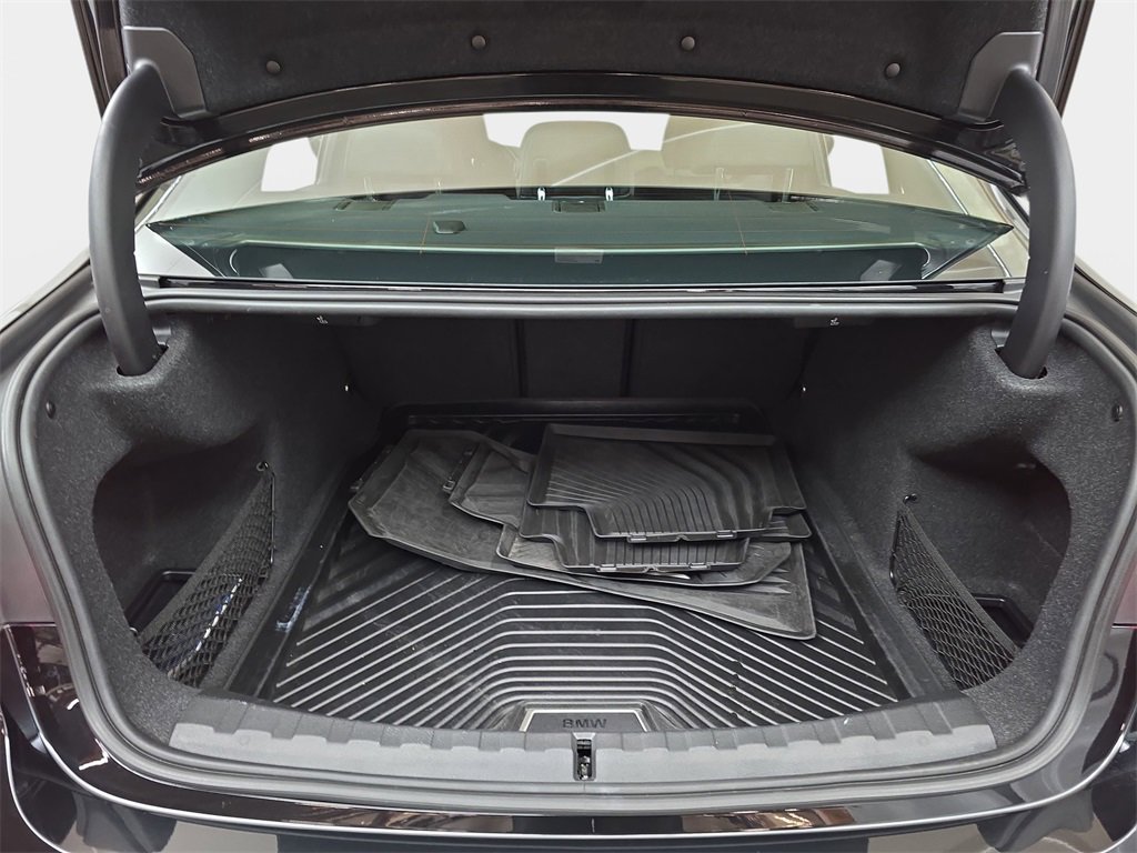 Used 2020 BMW 330i xDrive Sedan w/ Convenience Package image 15