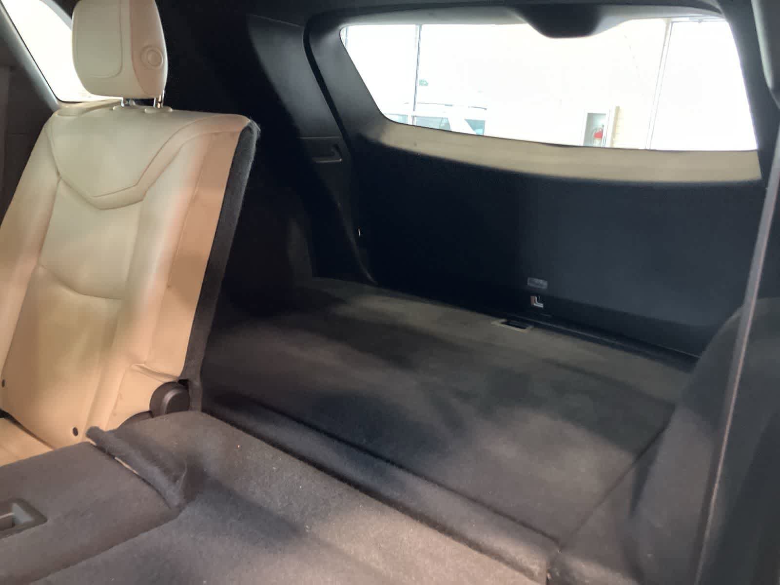 Used 2017 Cadillac XT5 FWD image 24