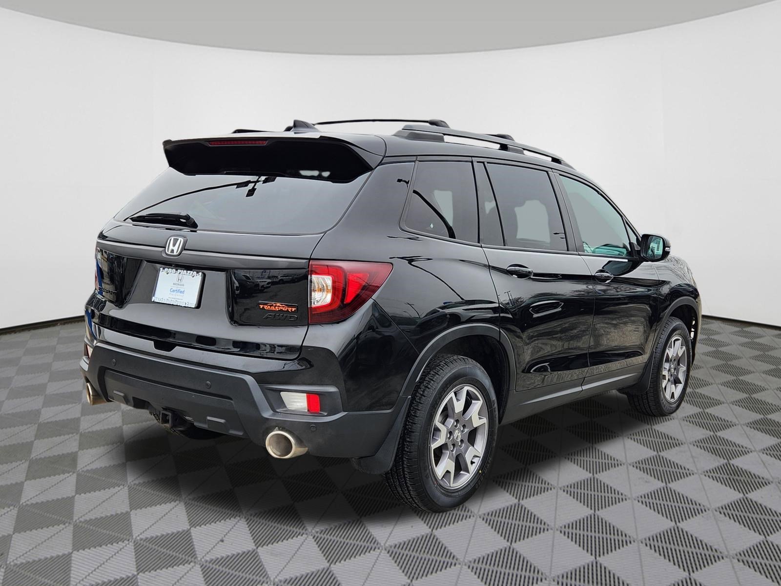 Certified 2023 Honda Passport TrailSport image 4