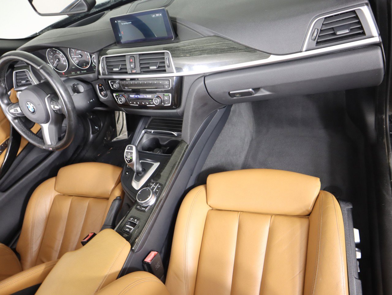 Used 2019 BMW 430i xDrive 430i xDrive Convertible w/ M Sport Package image 17