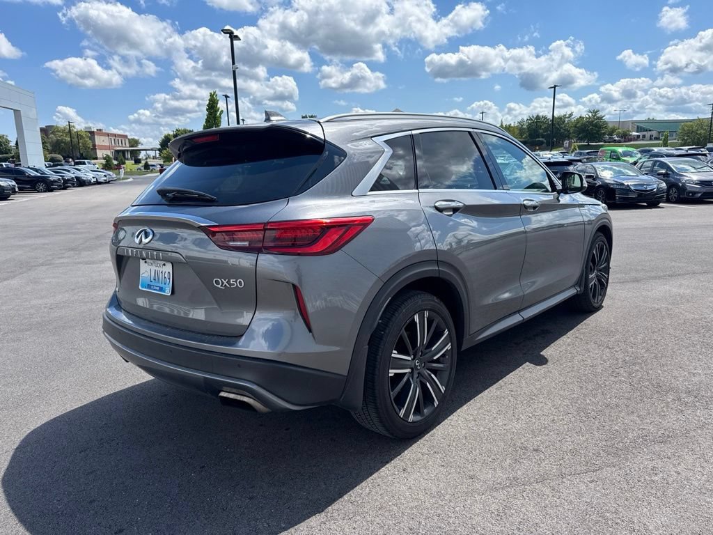 Used 2021 INFINITI QX50 Luxe w/ Appearance Package AWD/4WD image 5