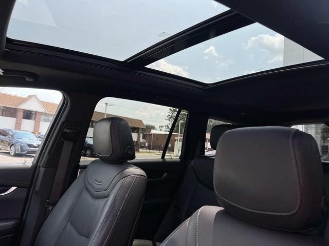 Certified 2023 Cadillac XT6 Premium Luxury w/ Technology Package AWD/4WD image 19