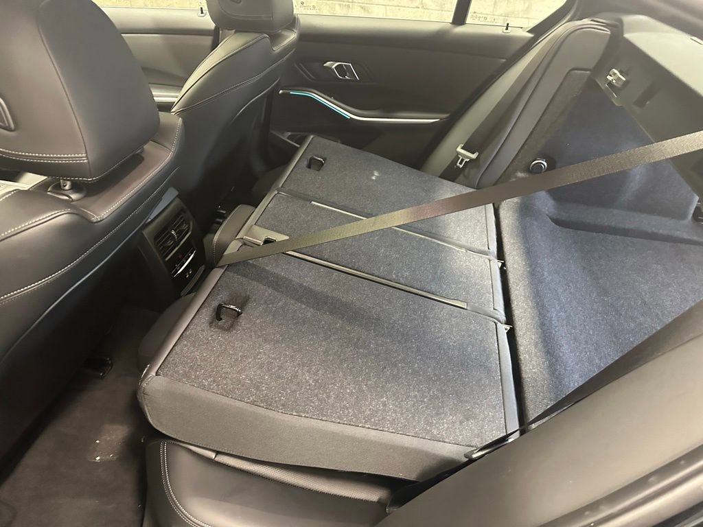 Used 2025 BMW 330i xDrive 330i xDrive w/ Convenience Package image 40