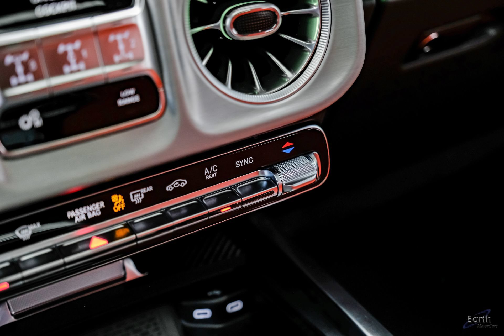 Used 2027 Mercedes-Benz G 63 AMG 4MATIC image 68
