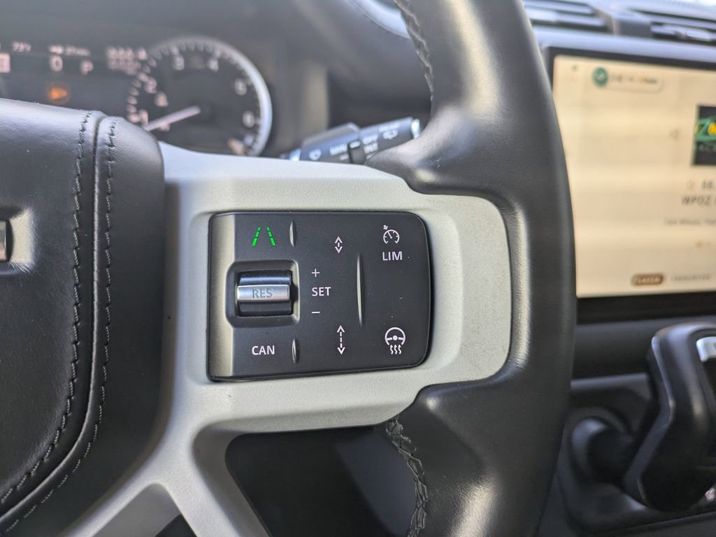 Used 2023 Land Rover Defender 130 First Edition image 28
