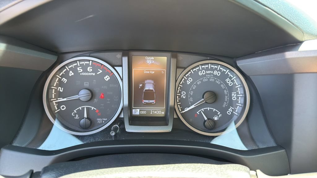 Used 2022 Toyota Tacoma TRD Off-Road RWD image 20