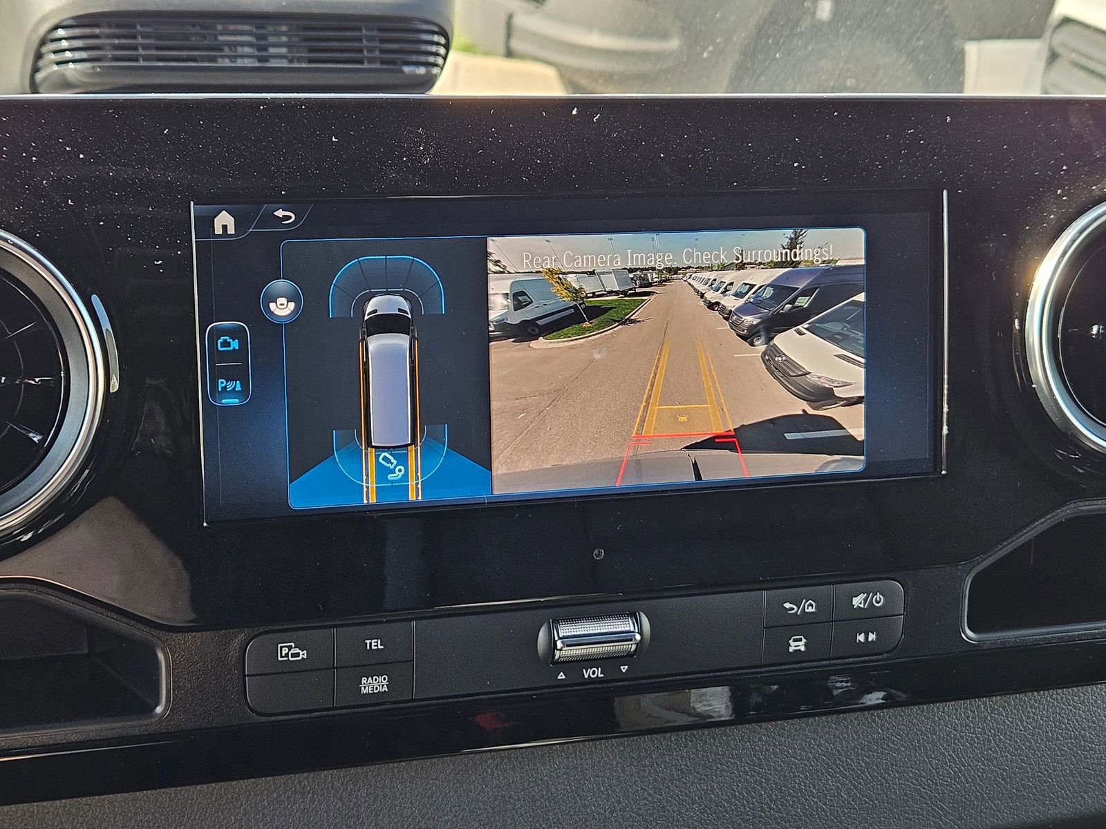 New 2025 Mercedes-Benz Sprinter 2500 image 25