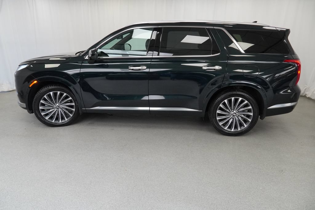 Used 2023 Hyundai Palisade Calligraphy AWD/4WD image 5