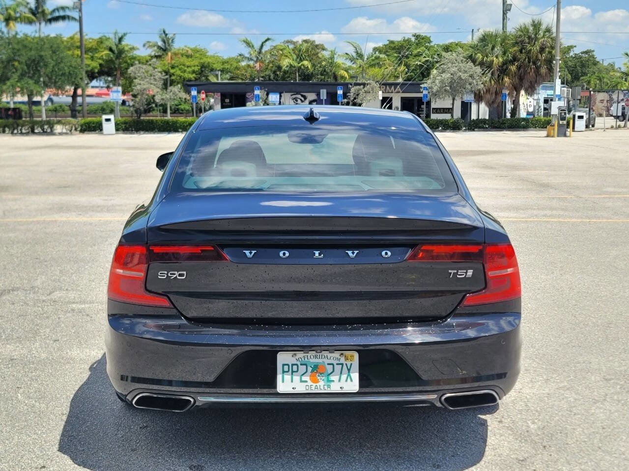 Used 2017 Volvo S90 T5 Inscription w/ Vision Package FWD image 7
