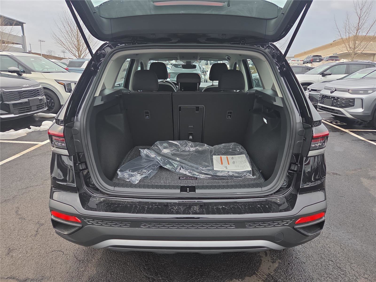 New 2026 Volkswagen Taos S AWD/4WD image 5