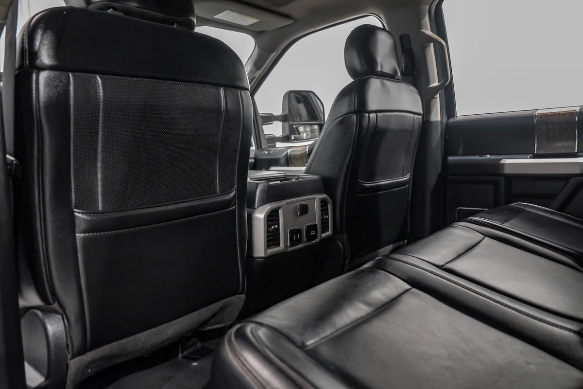 Used 2019 Ford F250 Lariat w/ Lariat Ultimate Package AWD/4WD image 39