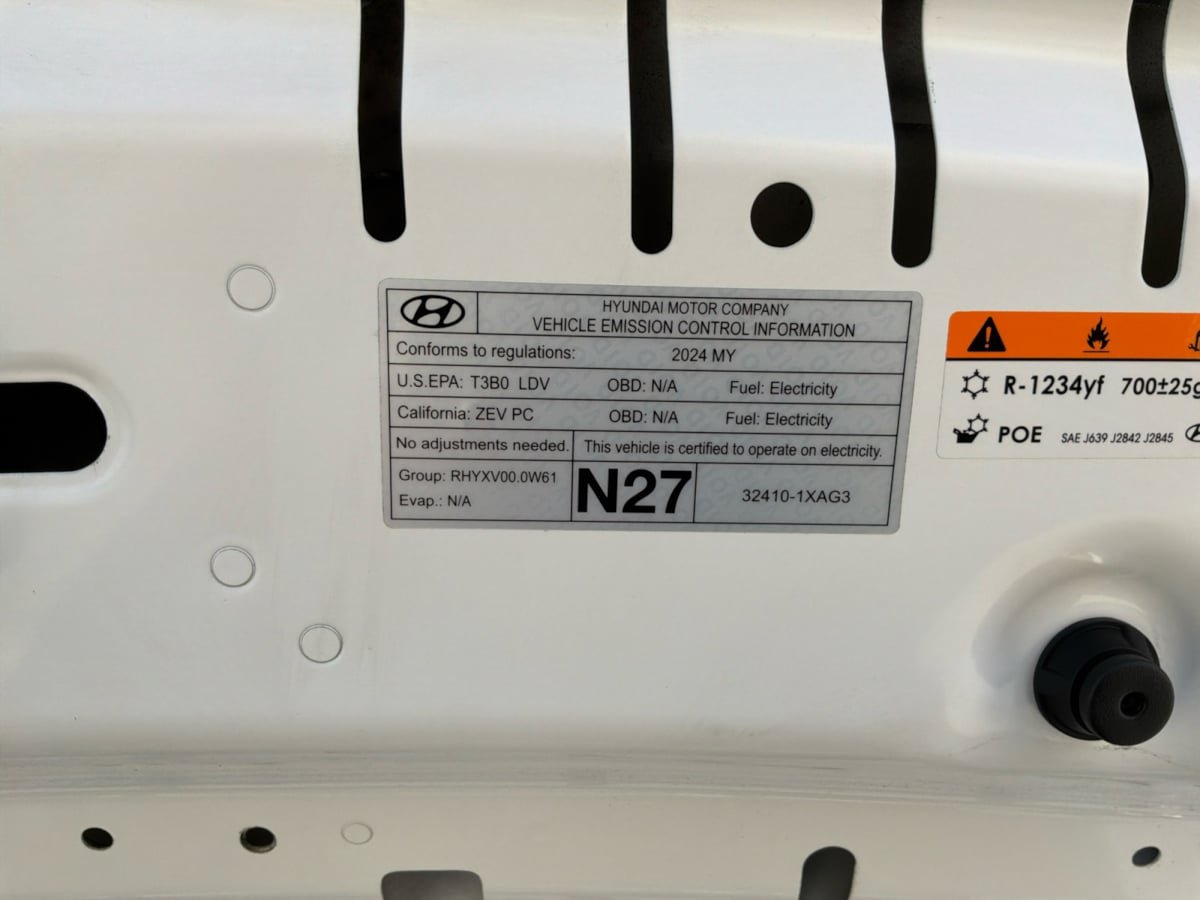 Used 2024 Hyundai Ioniq 5 SEL RWD image 23