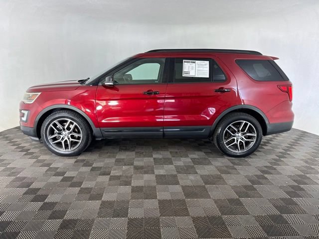 Used 2016 Ford Explorer Sport w/ Equipment Group 401A AWD/4WD image 8