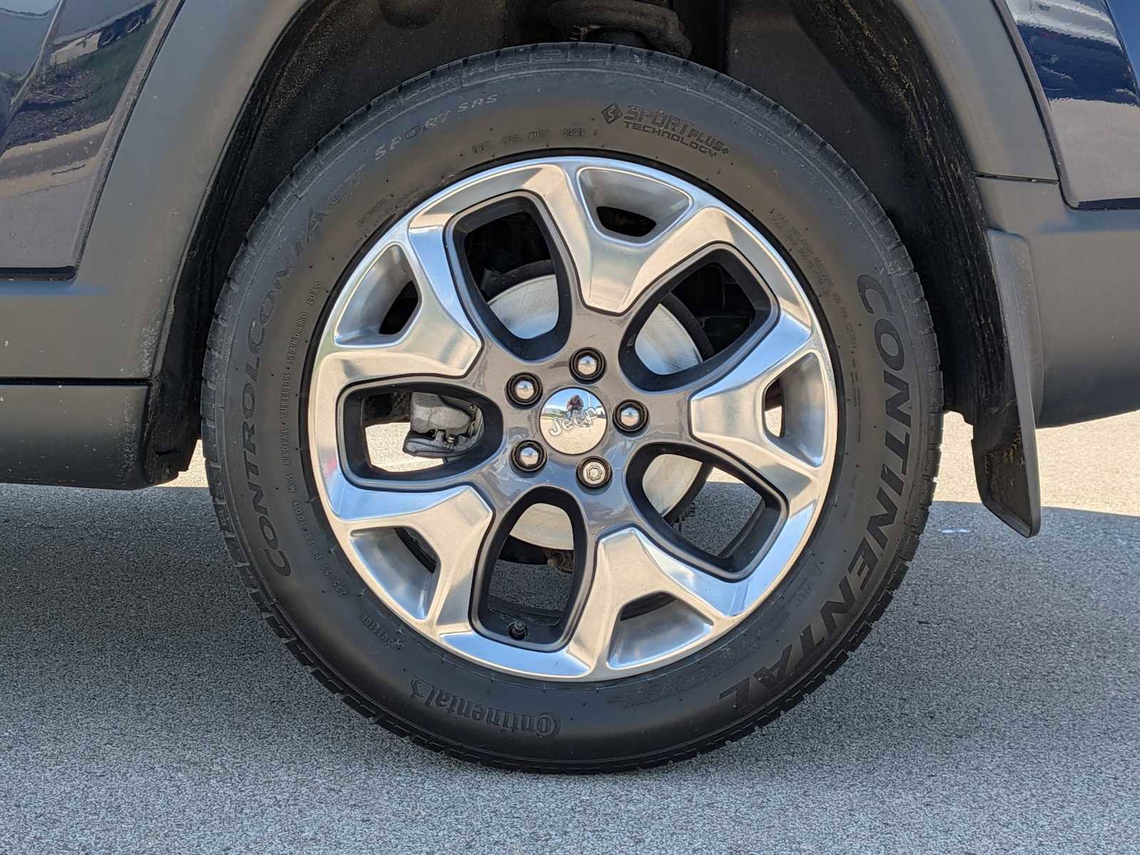 Used 2018 Jeep Compass Limited w/ Navigation Group FWD image 13