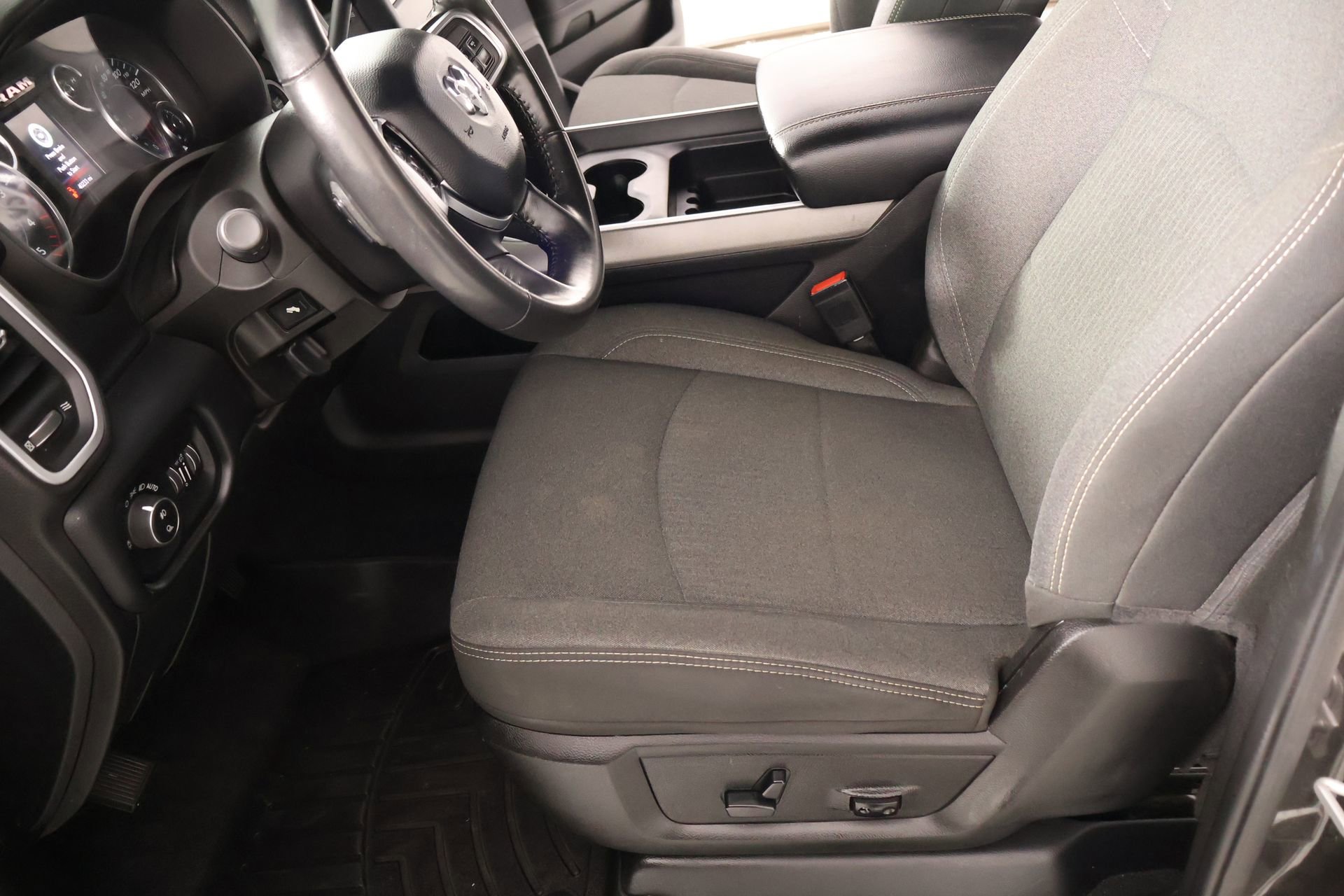 Used 2019 RAM 2500 Lone Star w/ Night Edition image 10