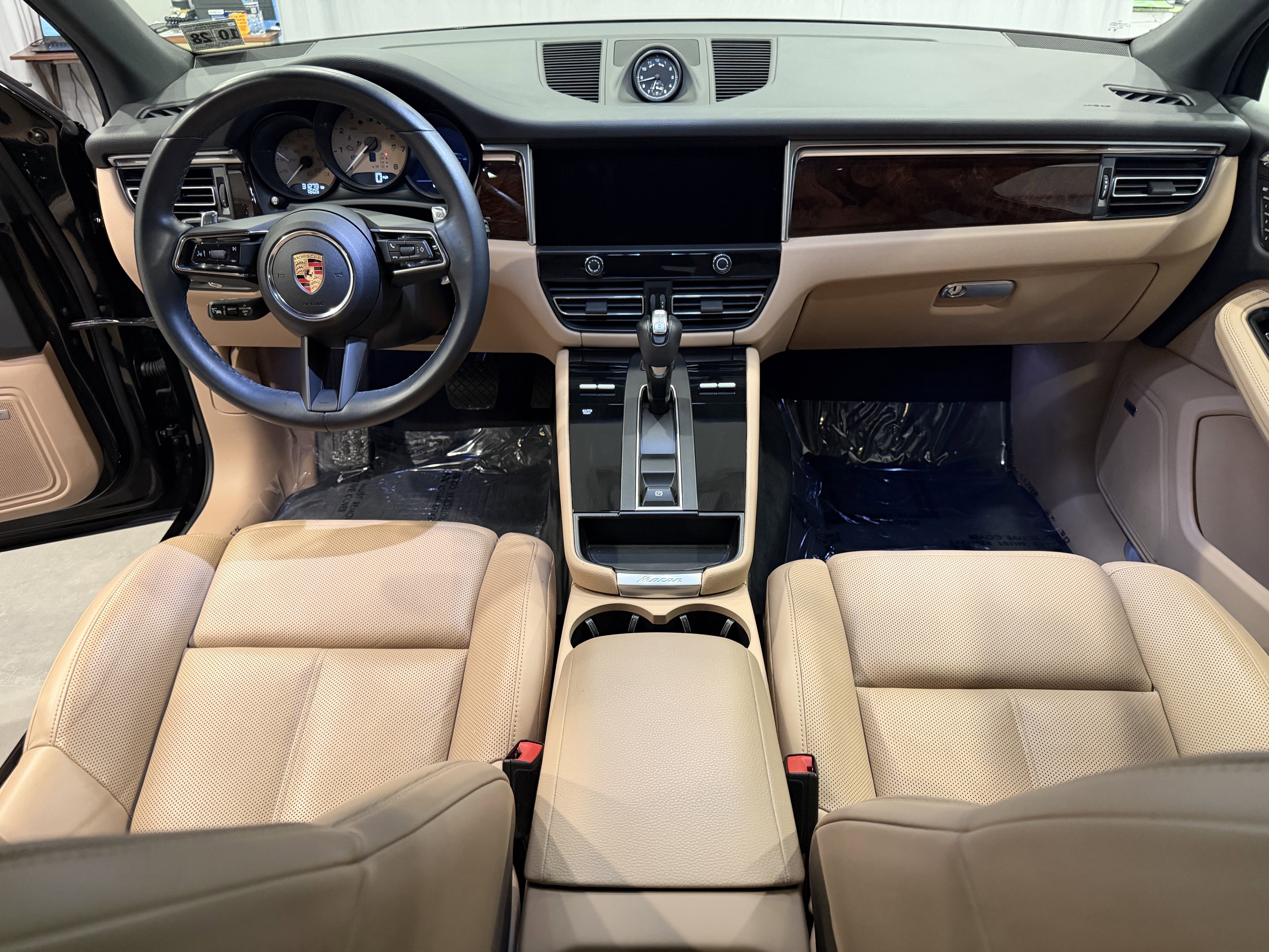 Used 2024 Porsche Macan S AWD/4WD image 4